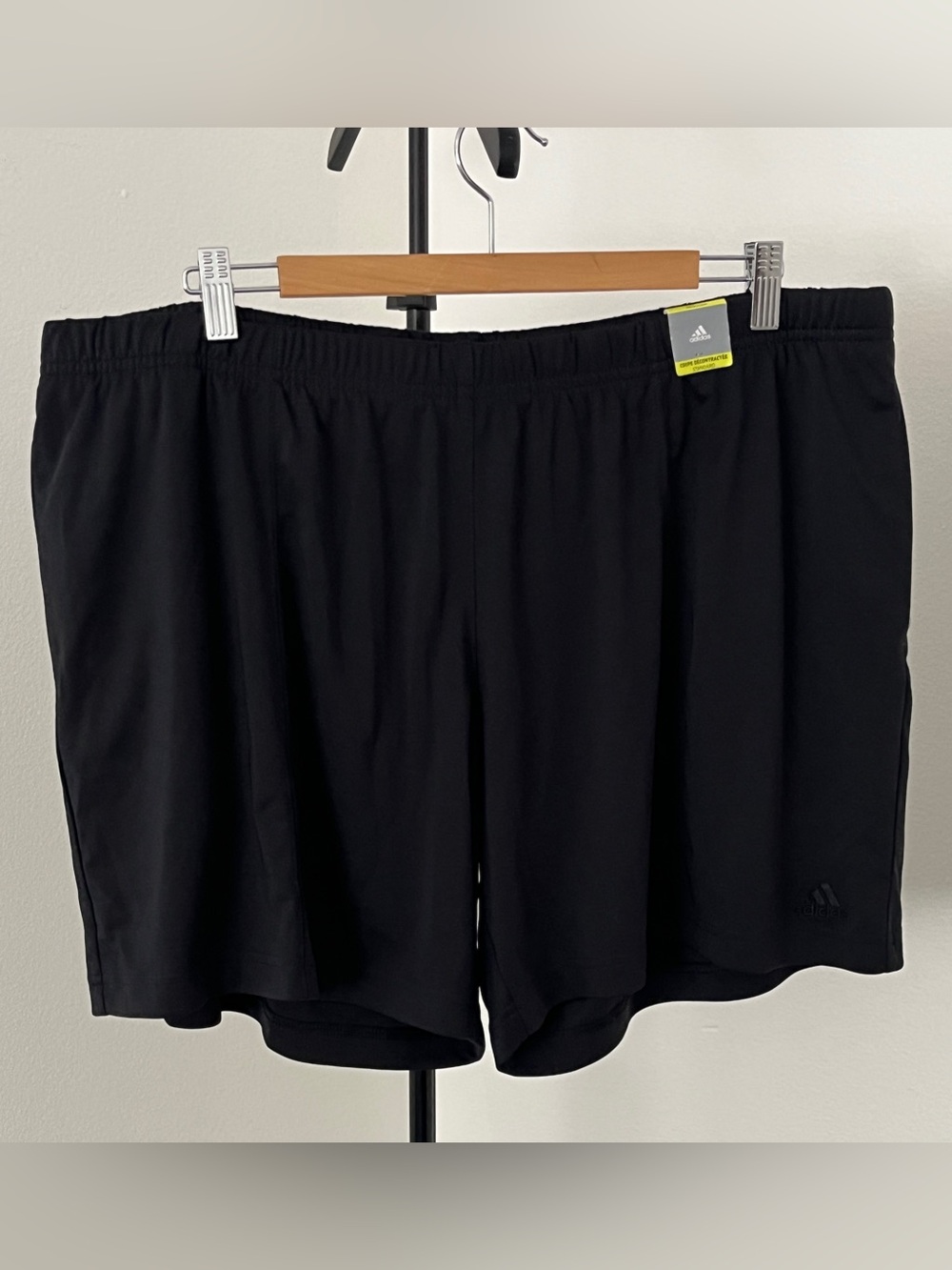 🏃♀️ Adidas Women’s NWT Black Performance Shorts | Size XL